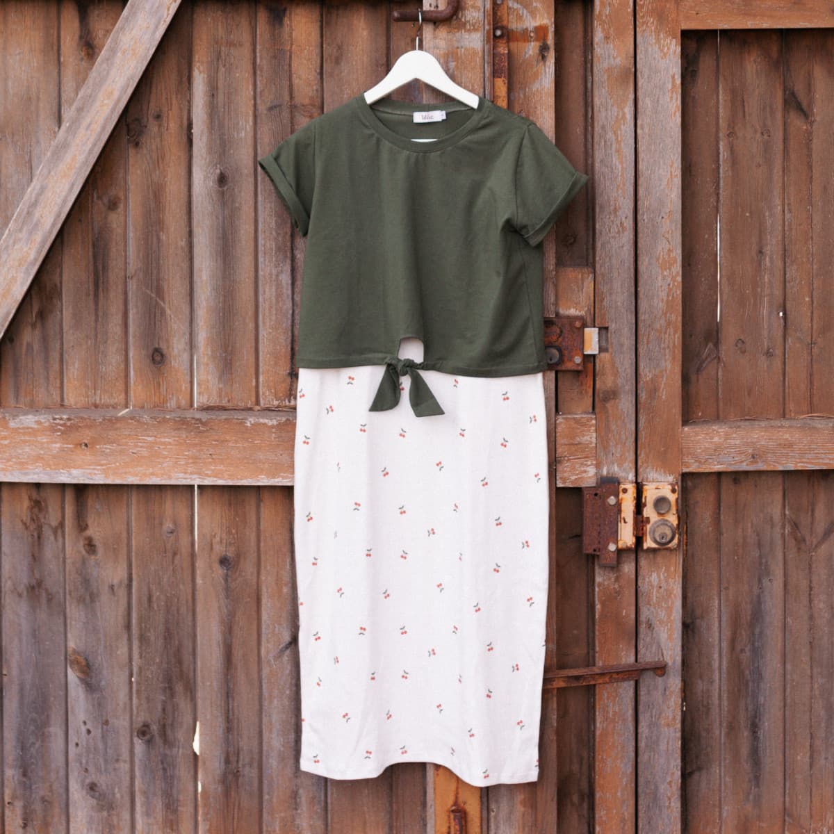Lilac Vestido Cerezas